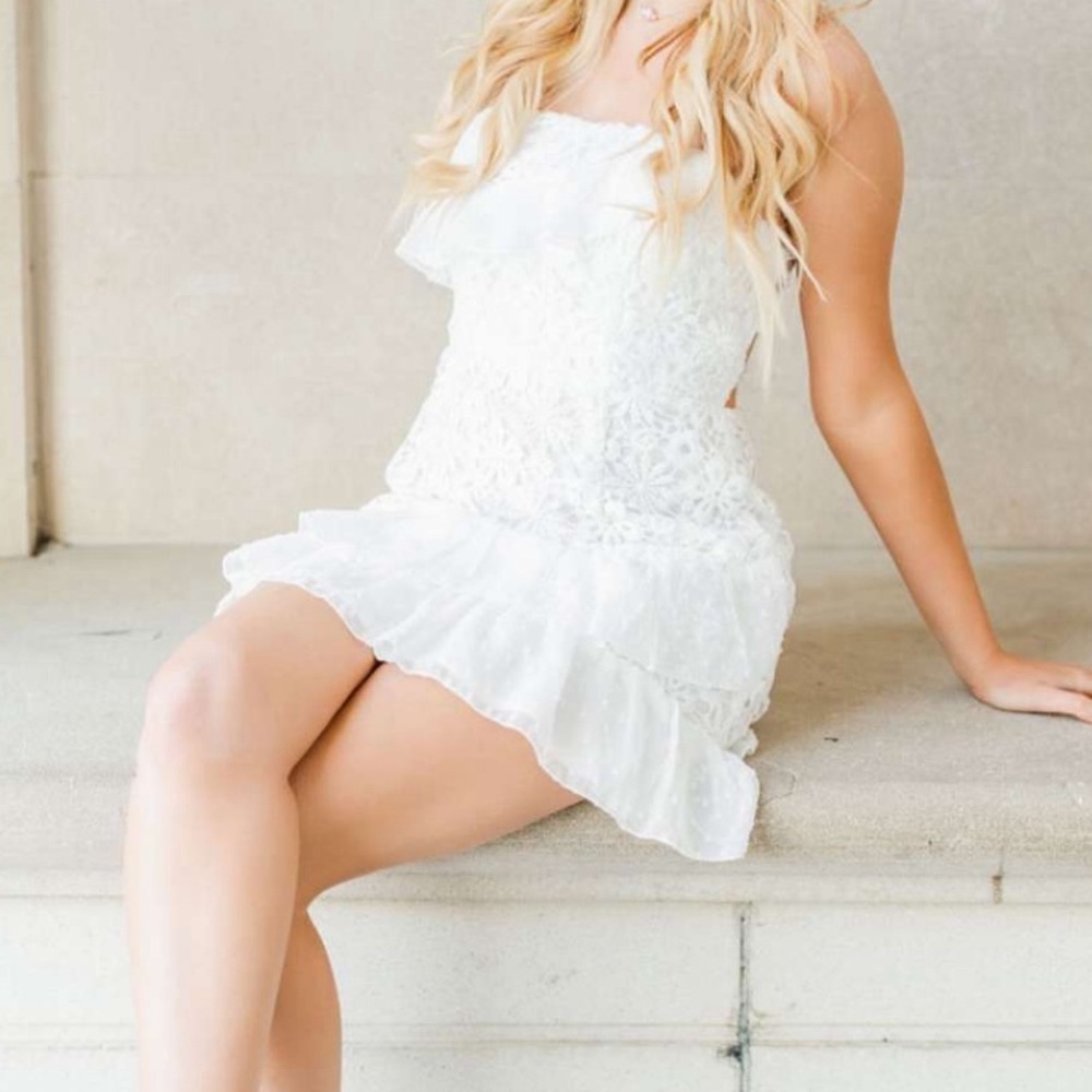 White Dress! with ruffles and floral print!